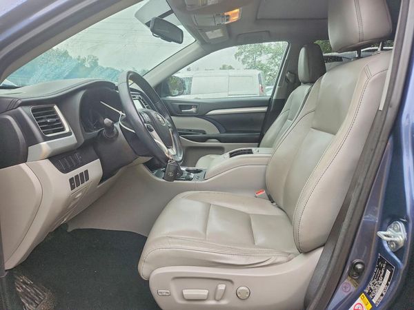 2016 TOYOTA HIGHLANDER Base/Hybrid — DENT