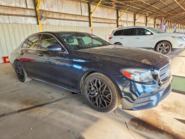 2017 MERCEDES-BENZ E E300-4M — Passenger 3/4