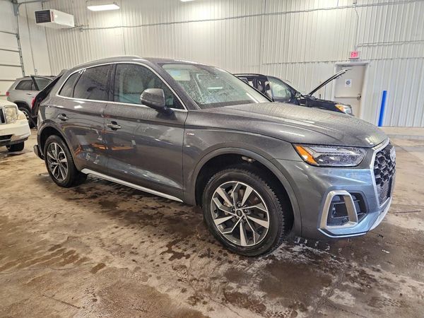 2022 AUDI Q5 — Passenger 3/4