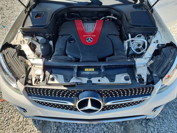 2017 MERCEDES-BENZ GLC — Engine bay
