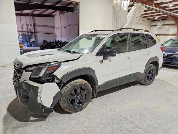 2022 SUBARU FORESTER — DSFA — Front 3/4