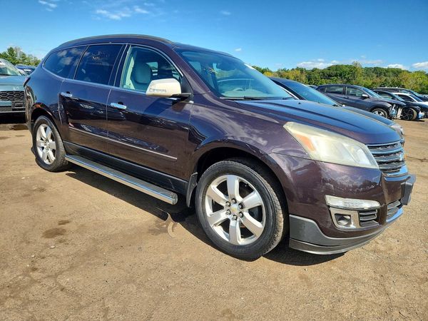 2016 CHEVROLET TRAVERSE LTZ — Passenger 3/4