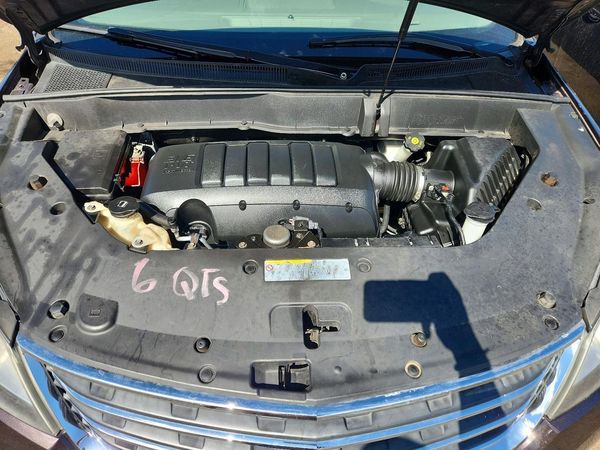 2016 CHEVROLET TRAVERSE LTZ — Engine bay