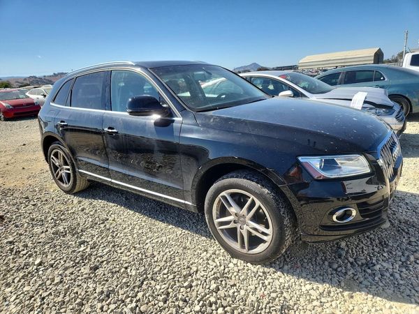 2015 AUDI Q5 — Passenger 3/4