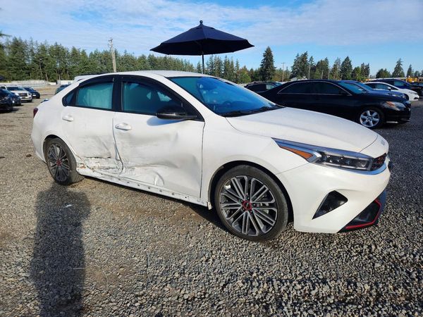2024 KIA FORTE GT — Passenger 3/4