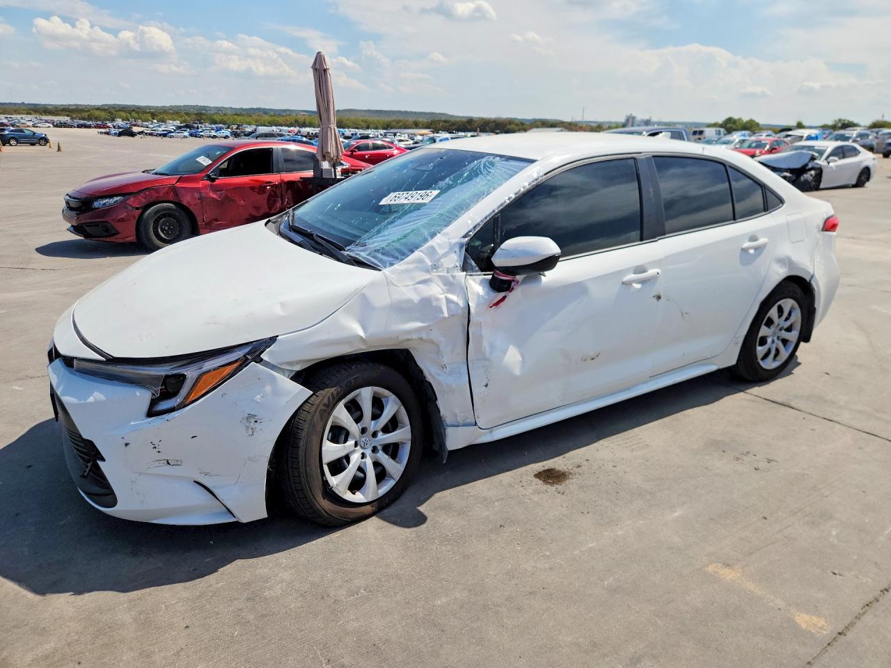 2026 TOYOTA COROLLA — Front 3/4