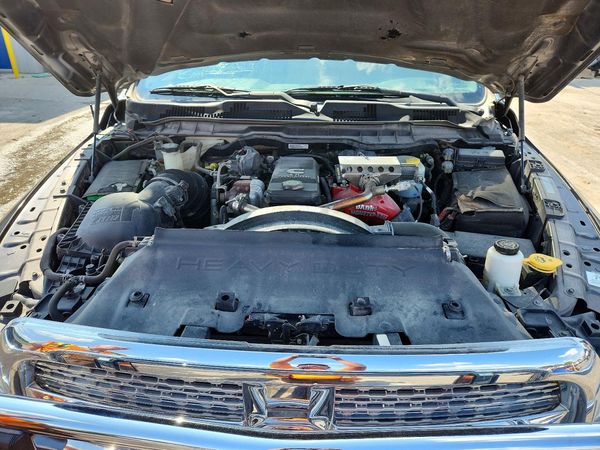 2014 RAM 2500 — Engine bay