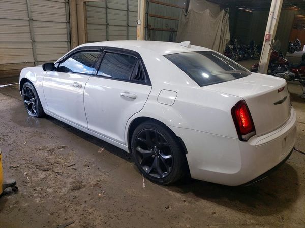 2022 CHRYSLER 300 Touring — DSRA