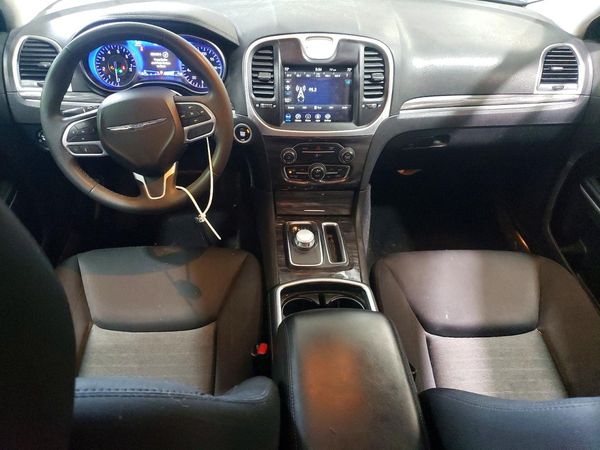 2022 CHRYSLER 300 Touring — CKPT