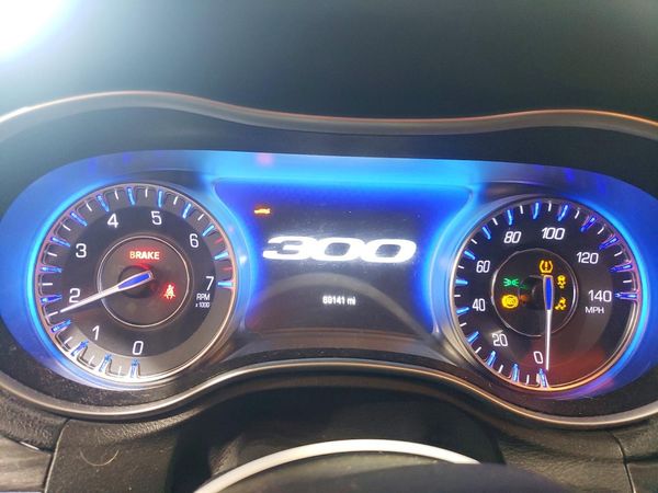 2022 CHRYSLER 300 Touring — ODOM