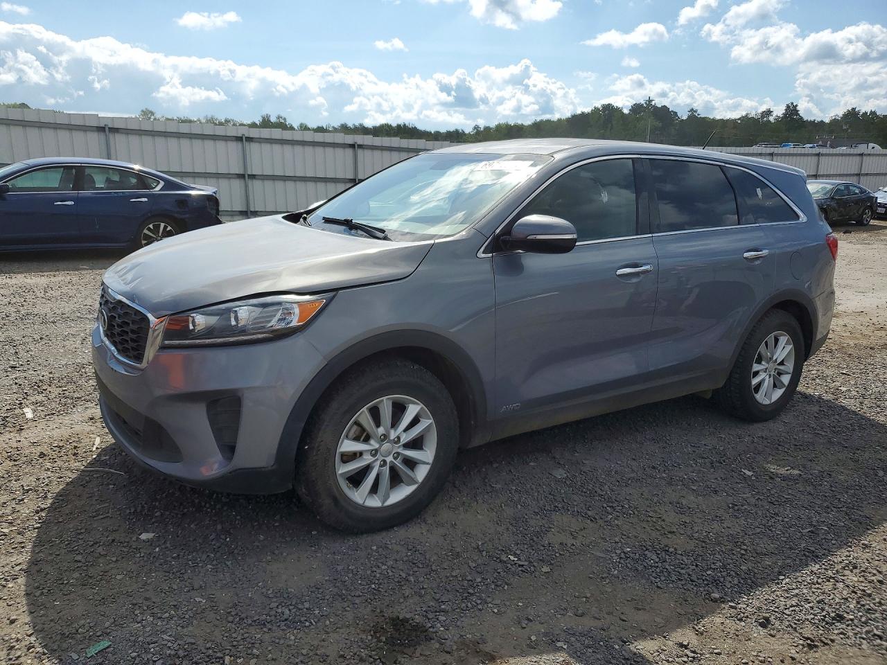 2020 KIA SORENTO — Front 3/4