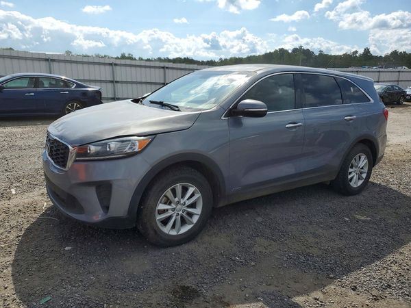 2020 KIA SORENTO — Front 3/4