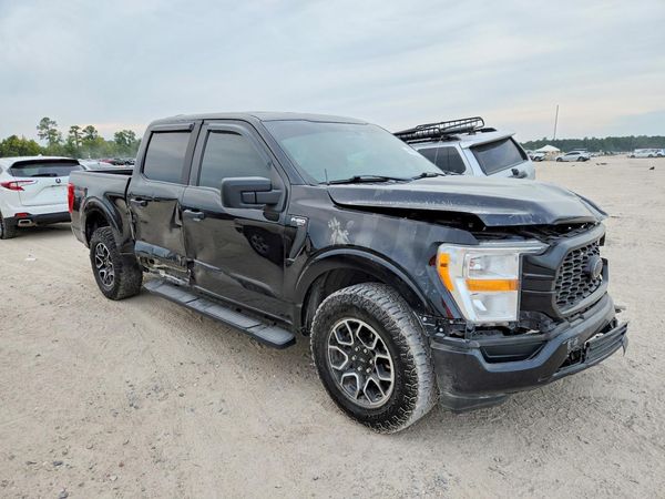 2022 FORD F150 SuperCrew — Passenger 3/4