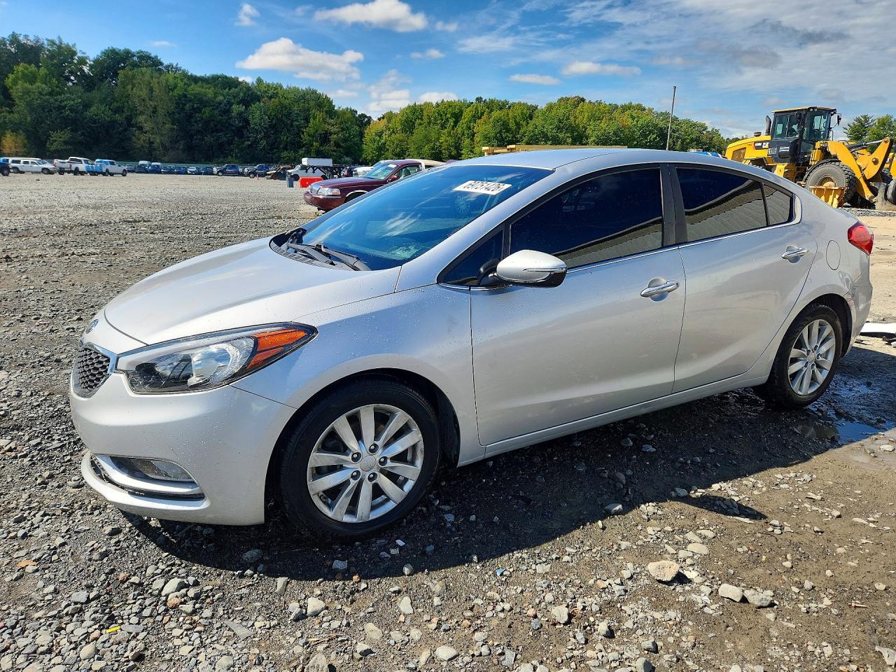 2015 KIA FORTE — Front 3/4