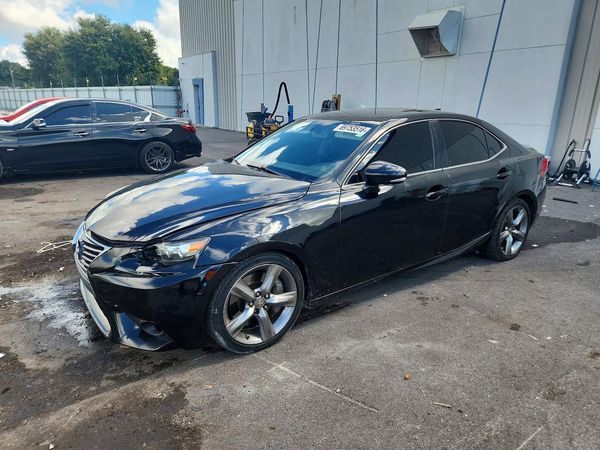 2015 LEXUS IS — DSFA — Front 3/4