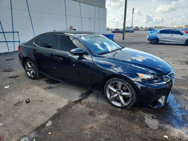 2015 LEXUS IS 350 — Passenger 3/4