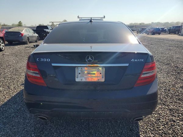 2013 MERCEDES-BENZ C C300 — DIRR