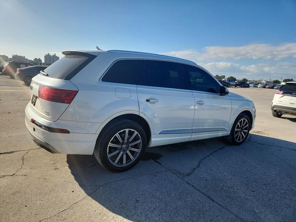 2017 AUDI Q7 quattro Premium Plus — PSRA