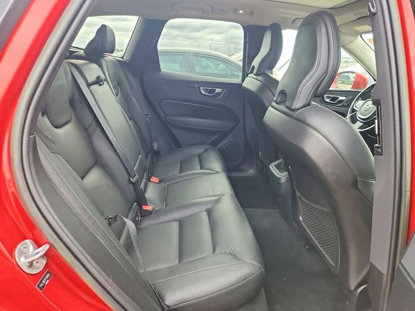 2023 VOLVO XC60 Plus Bright — PSRS