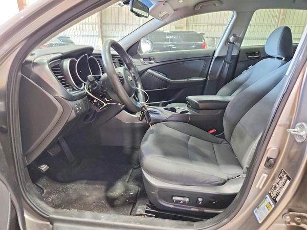 2015 KIA OPTIMA GL(Middle-low grade) — DENT