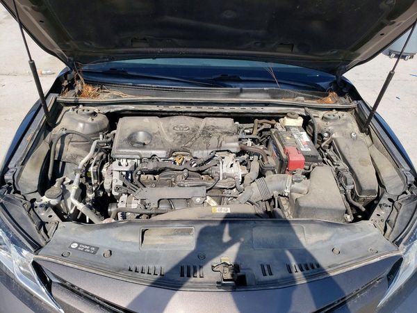 2018 TOYOTA CAMRY L/LE/SE/XLE — Engine bay