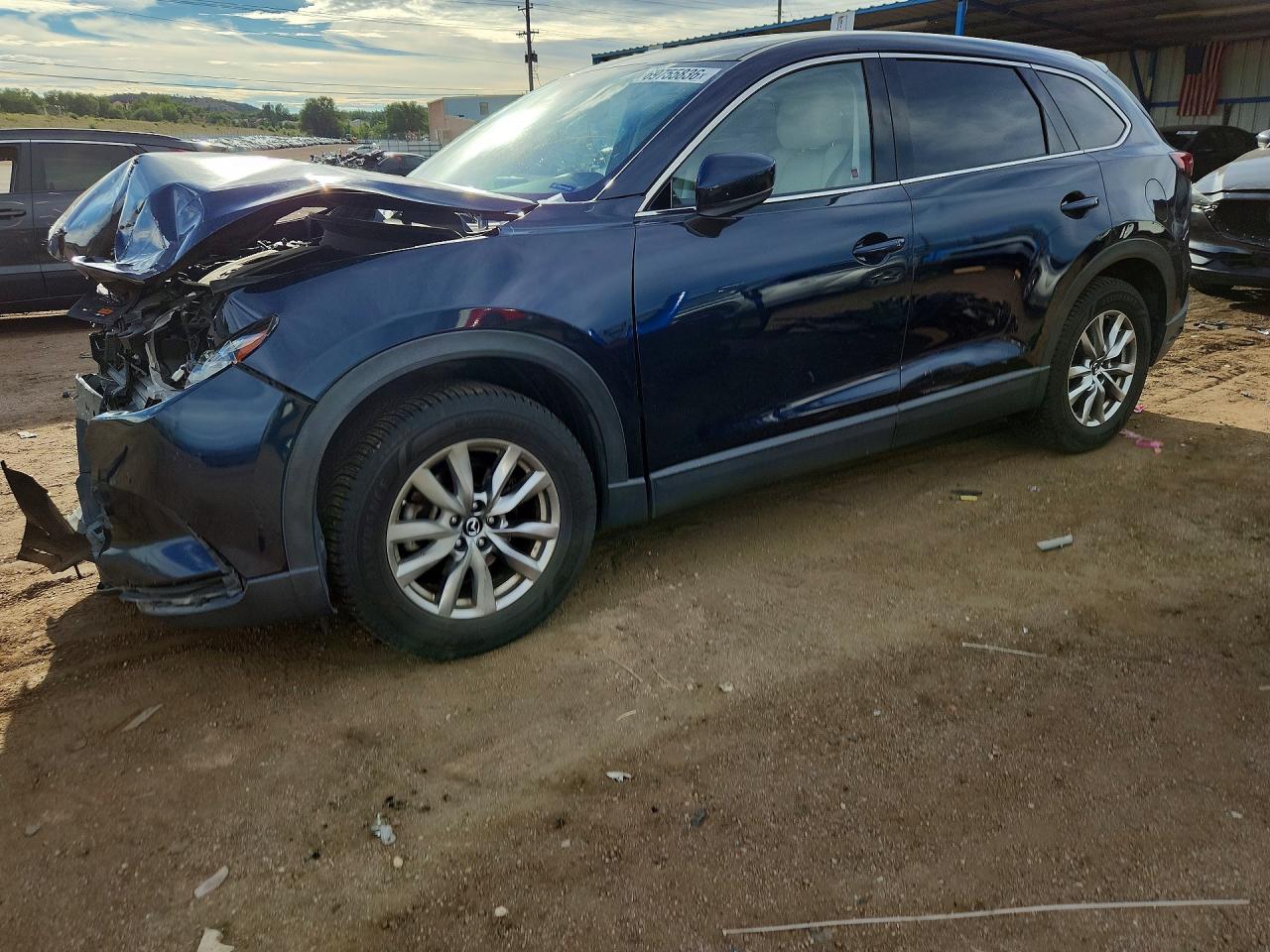 2018 MAZDA CX-9 Touring — Front 3/4