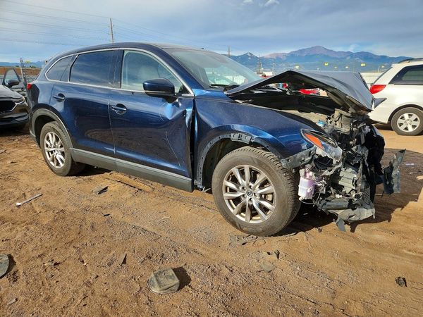 2018 MAZDA CX-9 Touring — Passenger 3/4