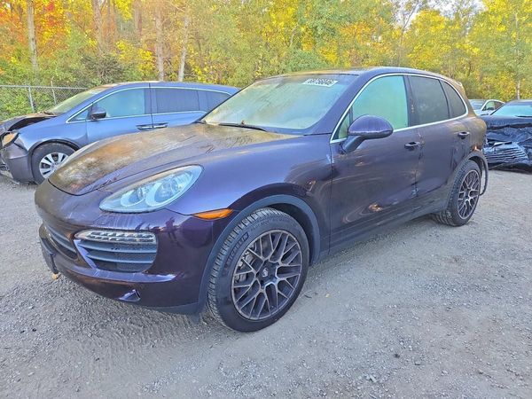 2012 PORSCHE CAYENNE — DSFA — Front 3/4