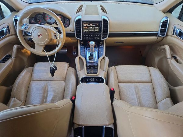 2012 PORSCHE CAYENNE S — CKPT
