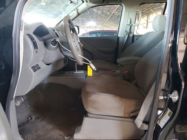 2021 NISSAN FRONTIER Crew Cab — DENT