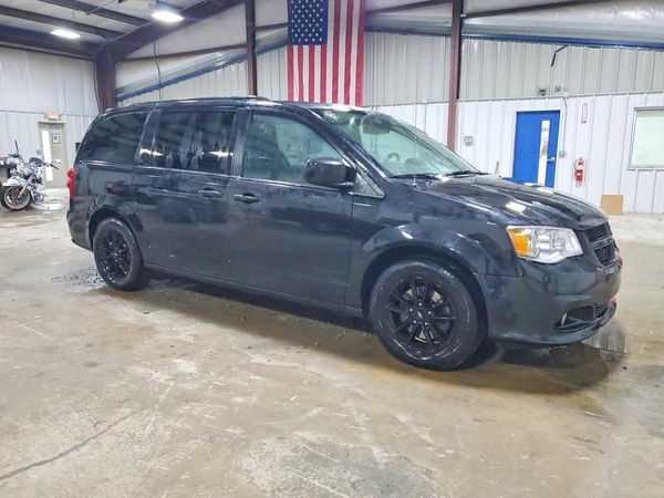 2019 DODGE GRAND CARAVAN GT — Passenger 3/4