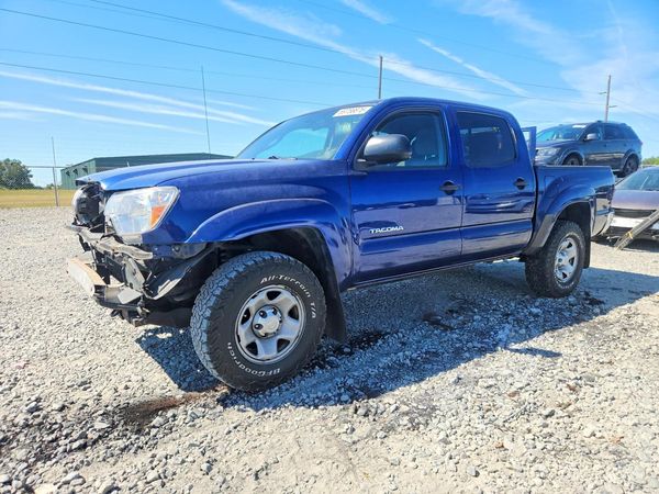 2014 TOYOTA TACOMA — DSFA — Front 3/4