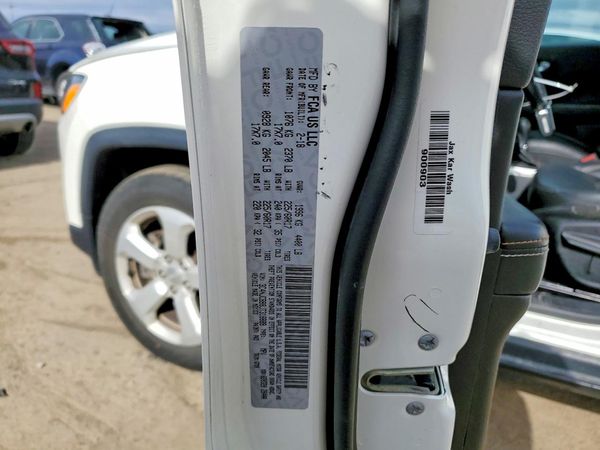 2018 JEEP COMPASS — VINS