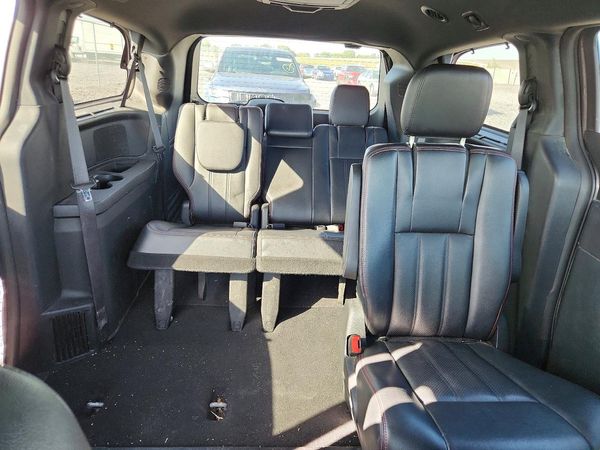 2015 DODGE GRAND CARAVAN R/T — SUVN
