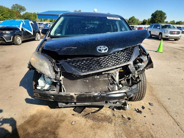 2014 TOYOTA SIENNA — DIRF