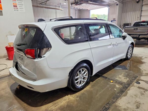 2021 CHRYSLER VOYAGER LXI — PSRA