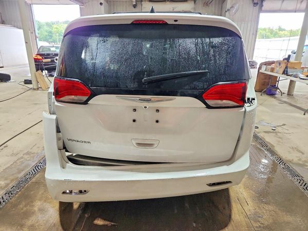 2021 CHRYSLER VOYAGER LXI — DIRR