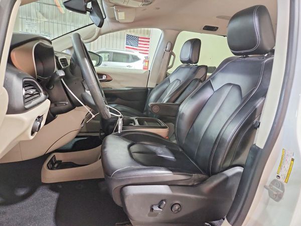 2021 CHRYSLER VOYAGER LXI — DENT