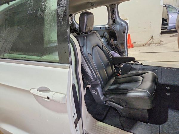 2021 CHRYSLER VOYAGER LXI — PSRS