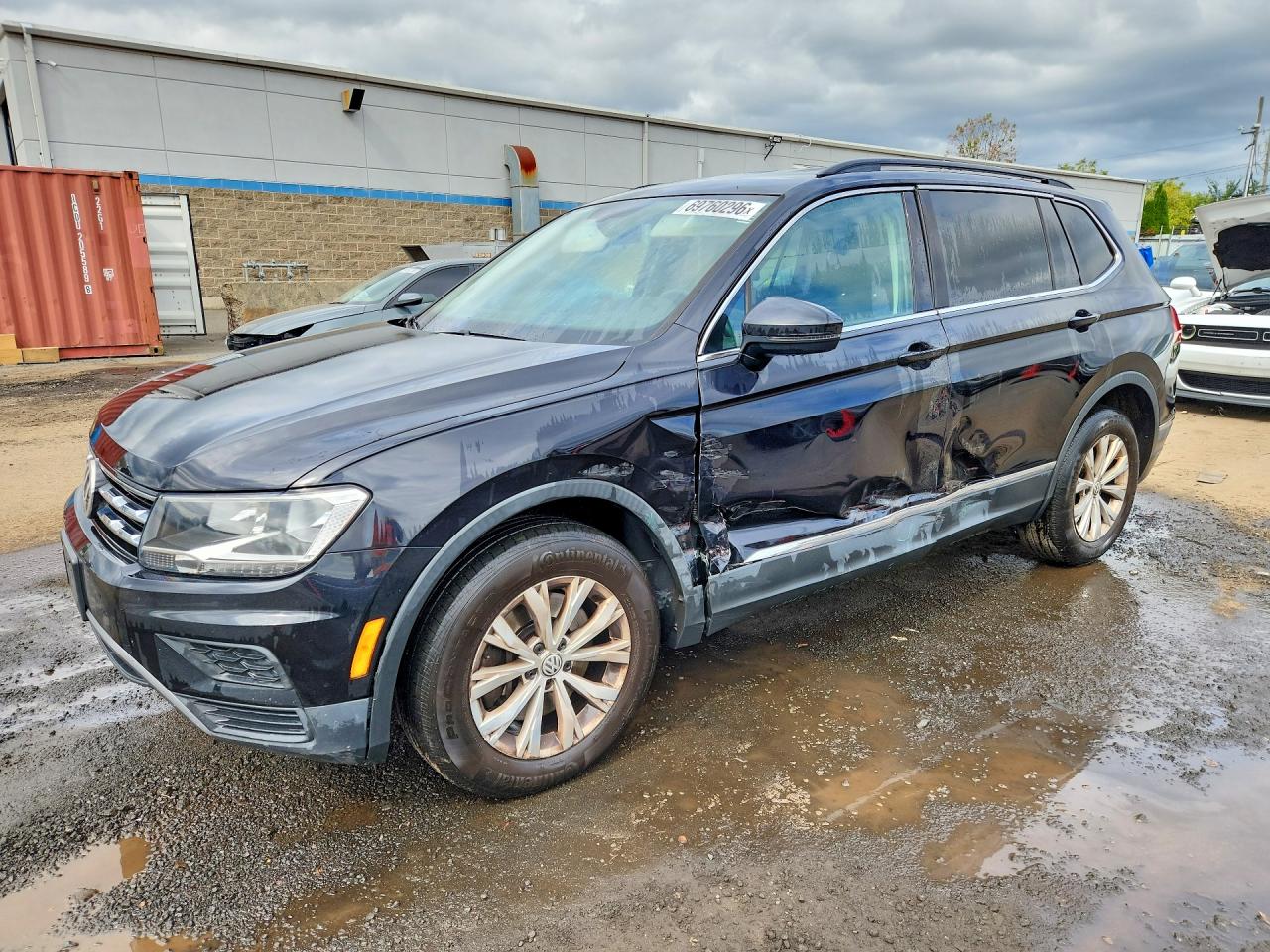 2018 VOLKSWAGEN TIGUAN SE, 4Motion SEL — Front 3/4