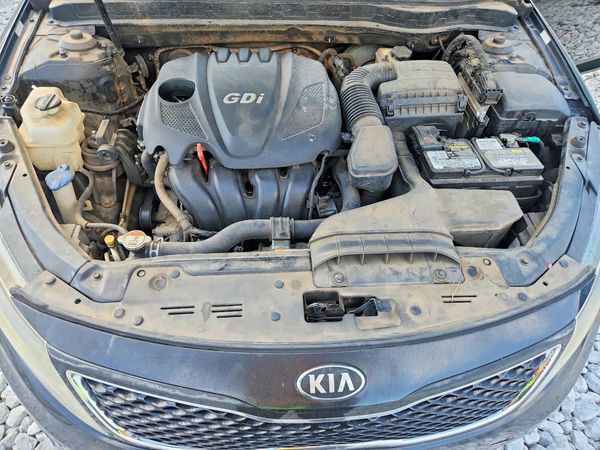 2015 KIA OPTIMA — Engine bay