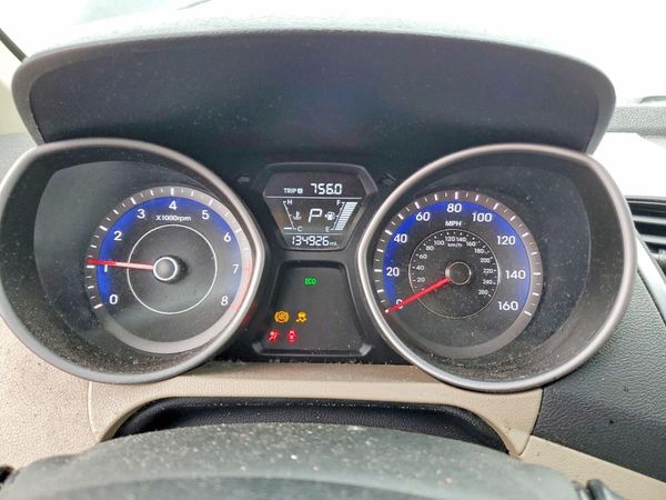 2014 HYUNDAI ELANTRA GLS (Middle) — ODOM