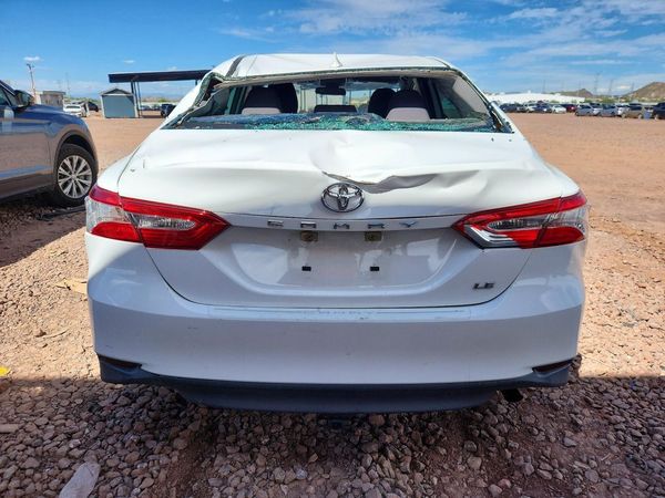 2020 TOYOTA CAMRY LE — DIRR