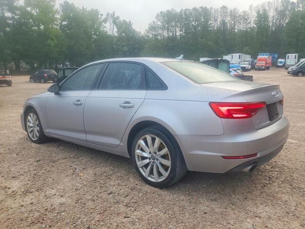 2017 AUDI A4 quattro Premium — DSRA