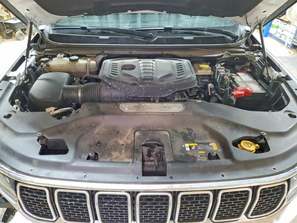 2024 JEEP WAGONEER Series II — Engine bay