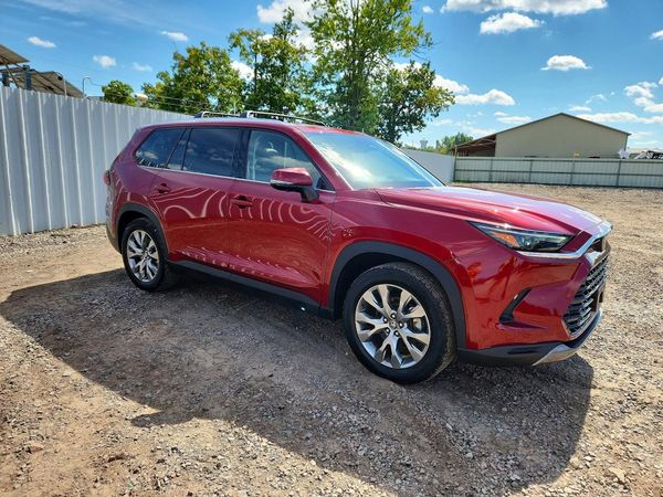 2024 TOYOTA GRAND HIGHLANDER — Passenger 3/4