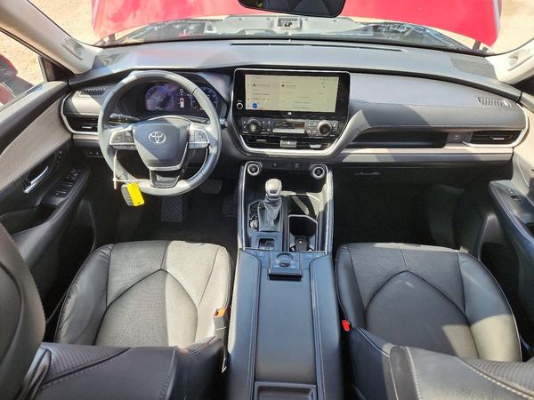 2024 TOYOTA GRAND HIGHLANDER — CKPT
