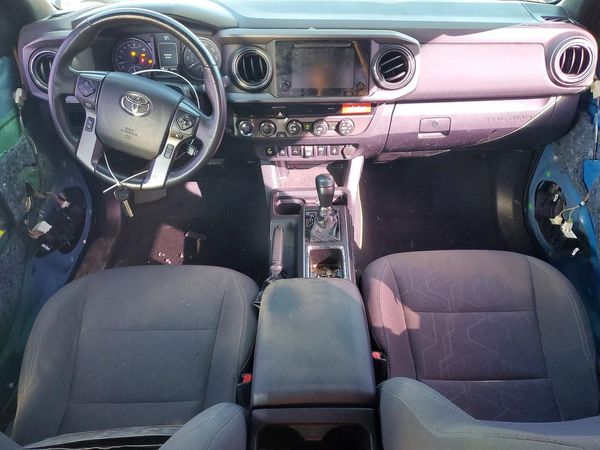 2019 TOYOTA TACOMA SR5 — CKPT