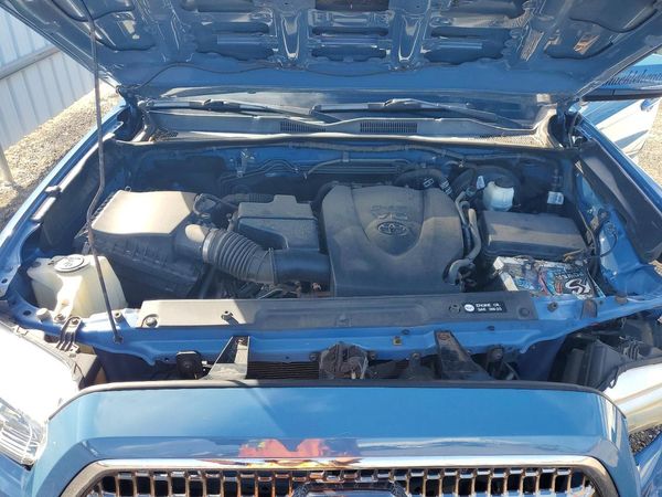 2019 TOYOTA TACOMA SR5 — Engine bay