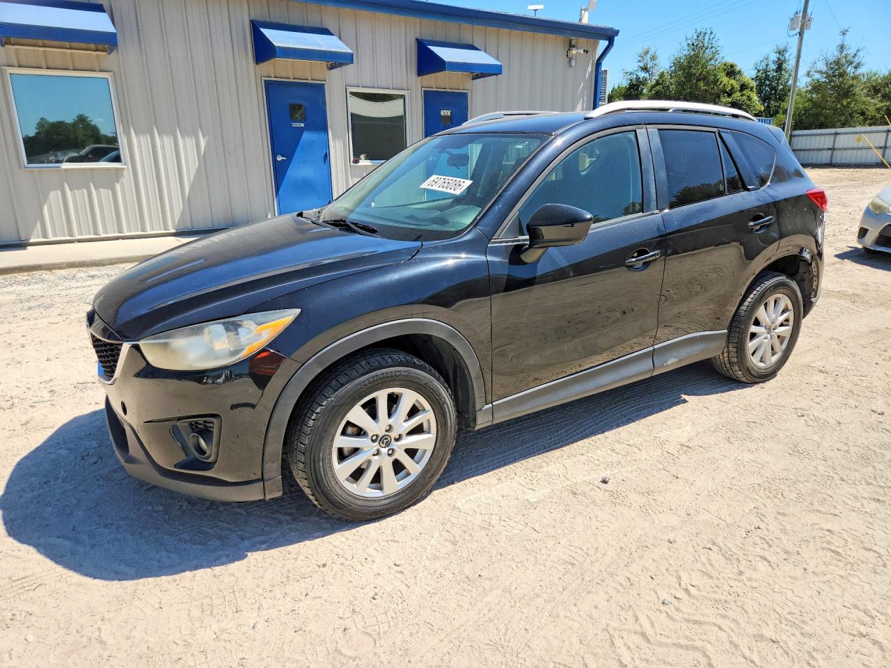 2014 MAZDA CX-5 Touring/GS — Front 3/4
